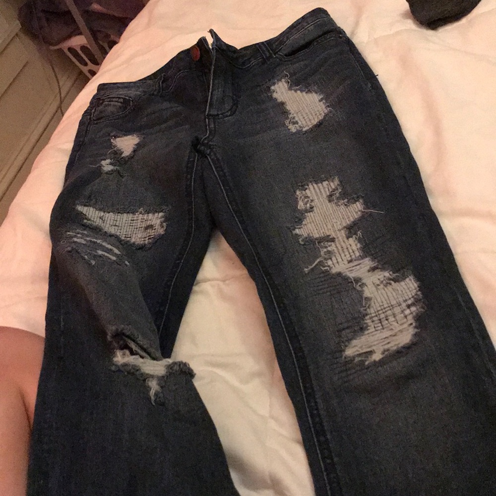 Jeans - Picture 2 of 3